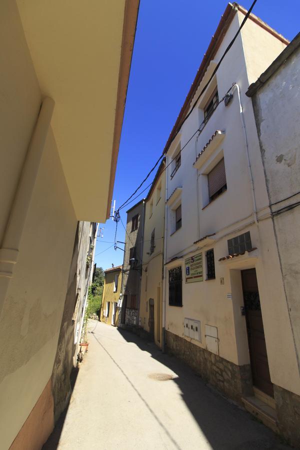 Ca La Conxita Hostal & Restaurante Hotel La Vajol Exterior foto